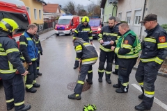 20240312 S2 Gewässerverunreinigung in Berndorf Veitsau Bezirk BADEN NÖ
